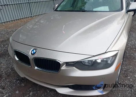 2015 BMW 328I xDrive из США, поврежденный, VIN WBA3B5G53FNS11644